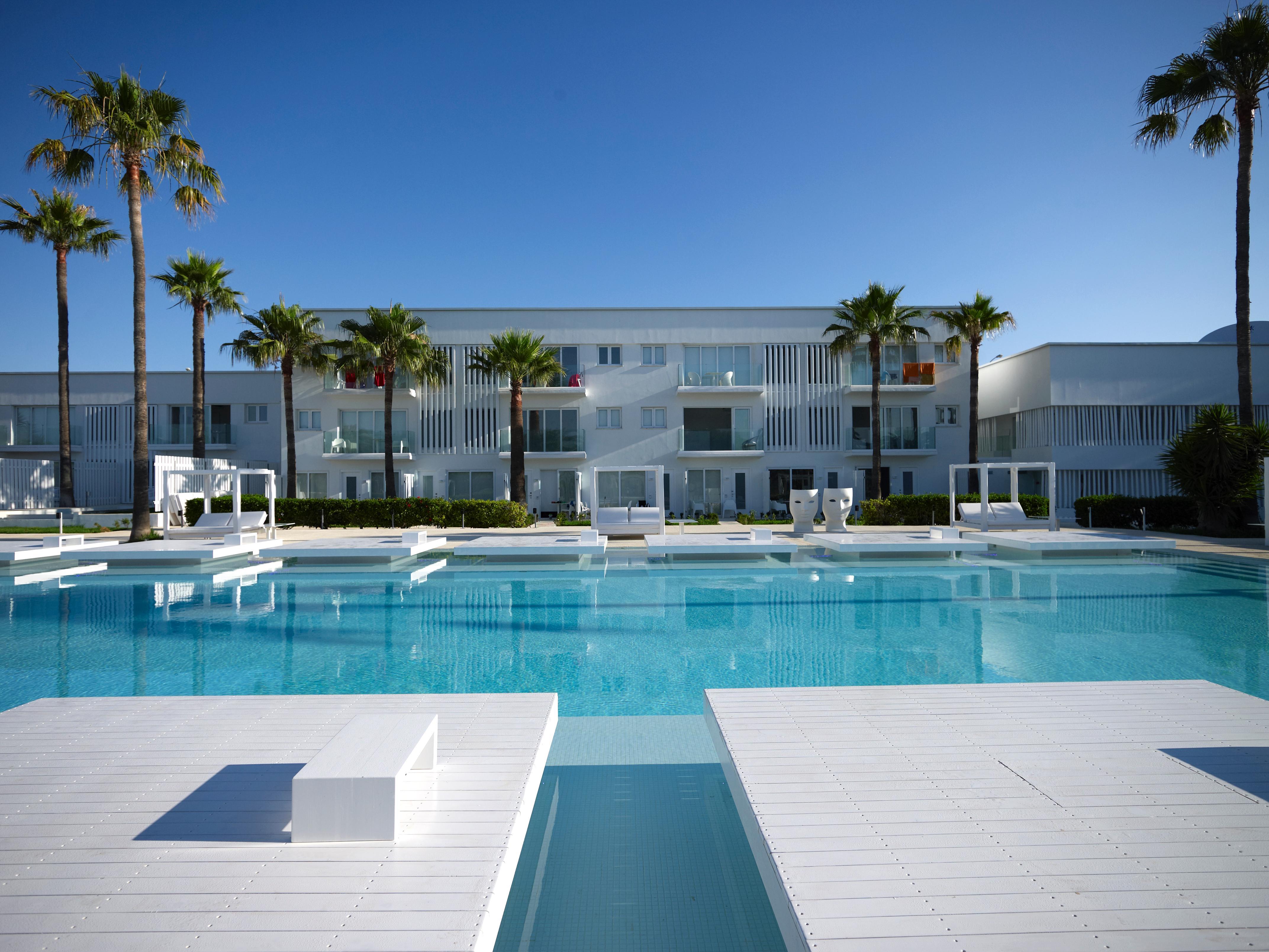 So White Beach Resort Ayía Nápa Extérieur photo