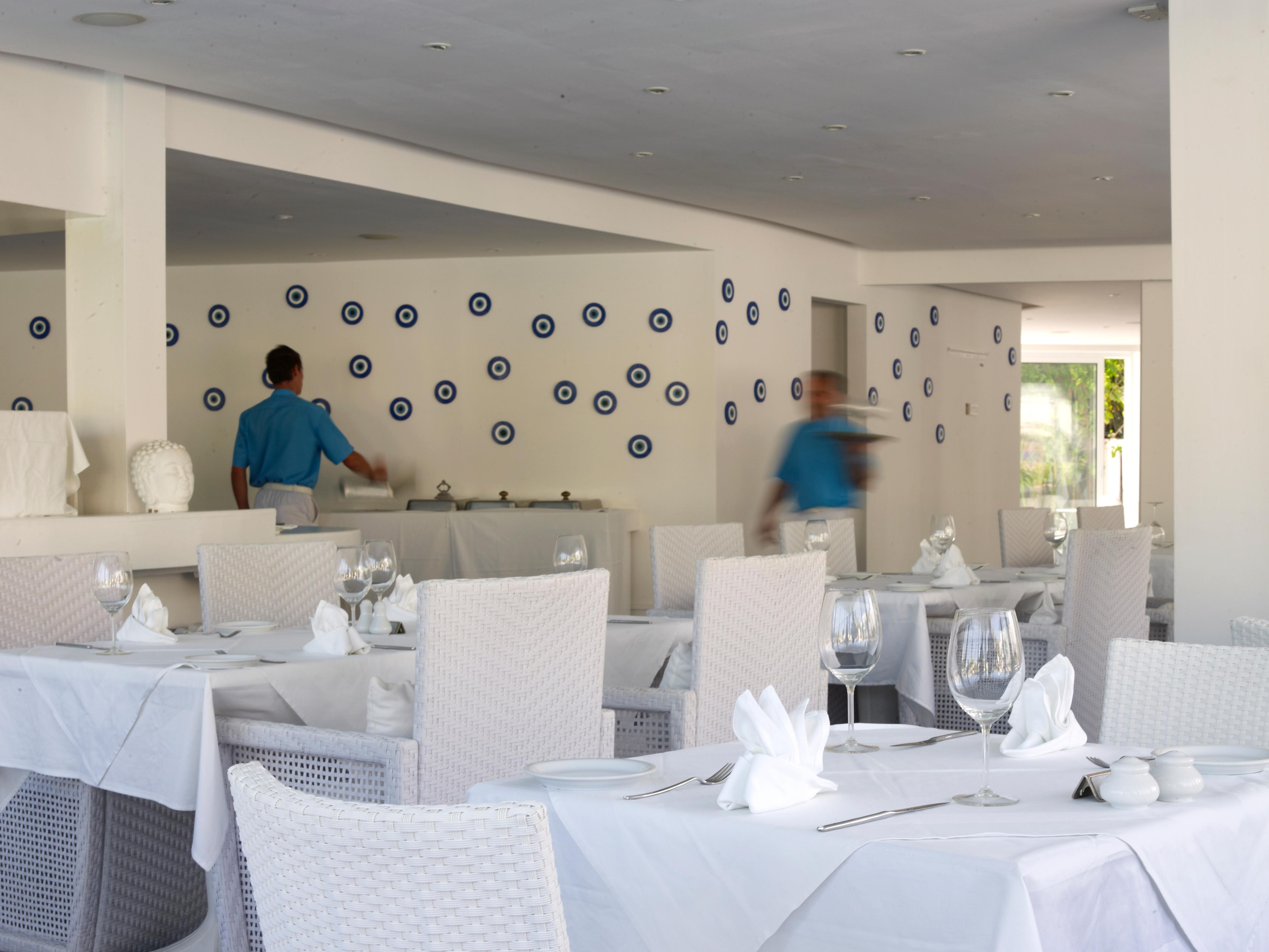 So White Beach Resort Ayía Nápa Extérieur photo